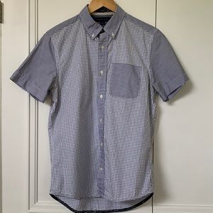 Tommy Hilfiger Short Sleeve Button down shirt Men’s Size S
